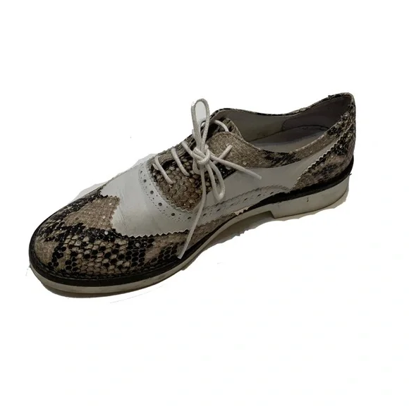 8 / André Oxfords shoes with Textured Design - Picture 7 of 8
